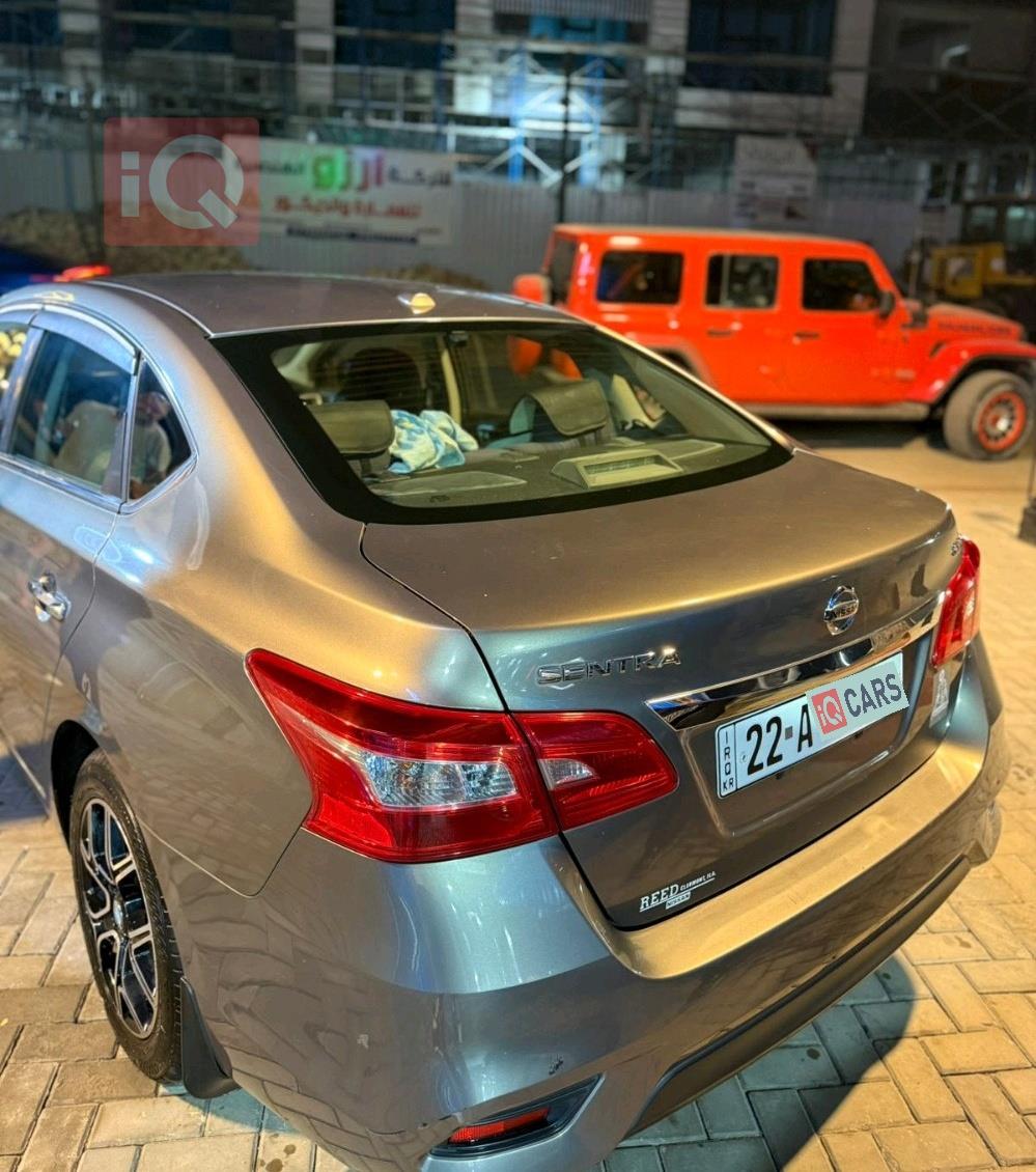 نيسان سنترا